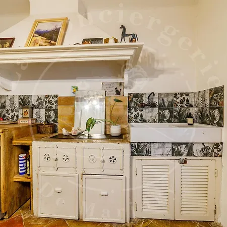 Holiday home Maison Les Borrels 2 *