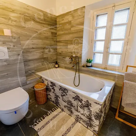 Holiday home Maison Les Borrels 2 *